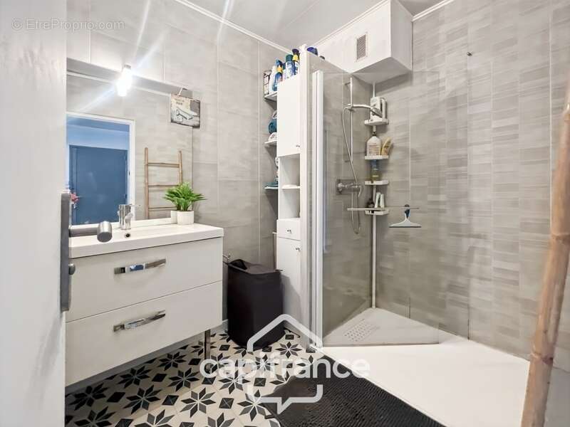 Appartement à LA FARLEDE