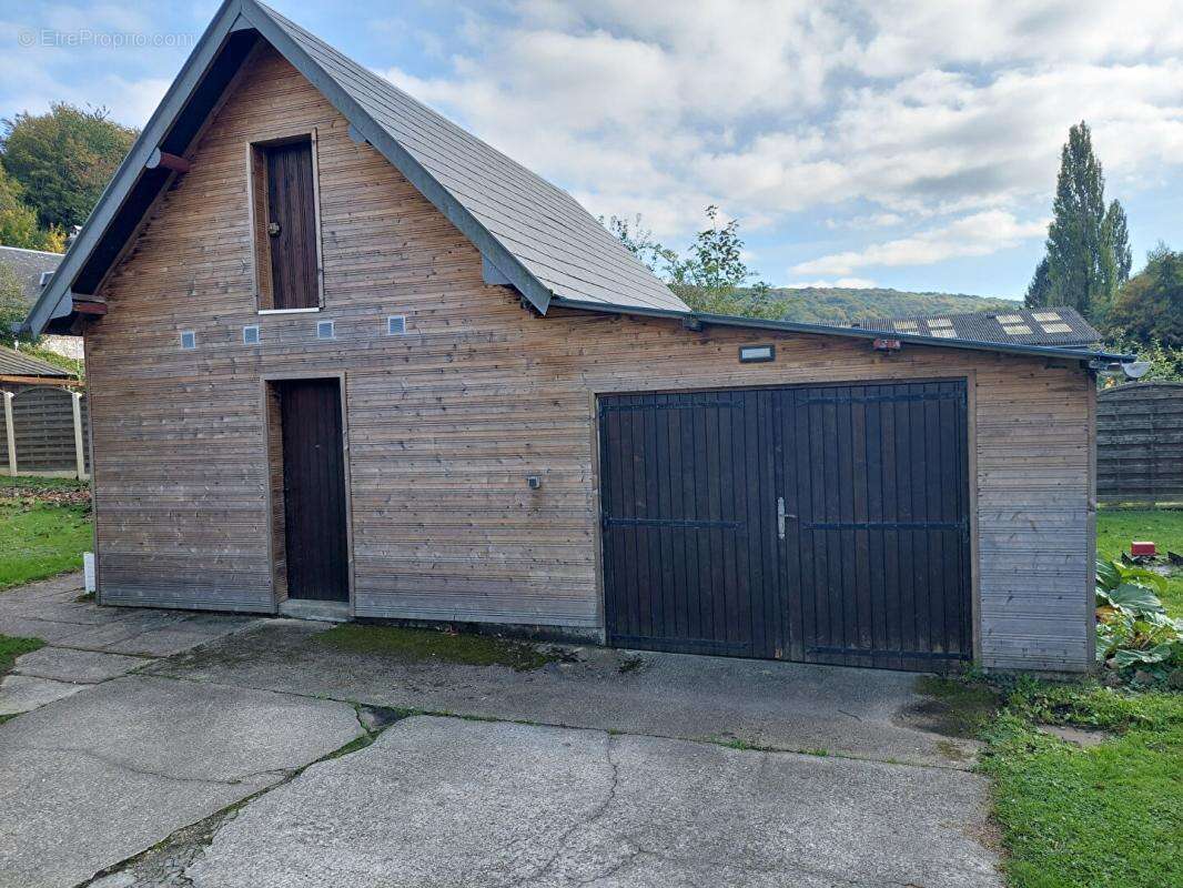 Maison à LILLEBONNE