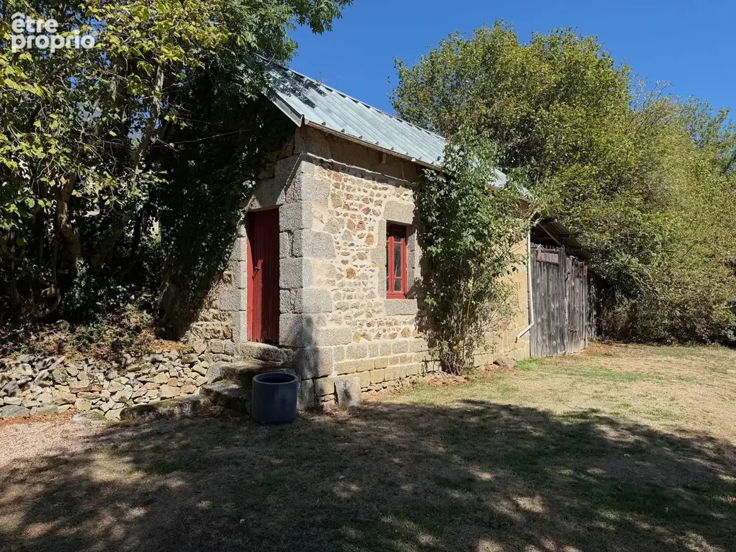 Auv 1231 : Trois maisons, dépendances, ancien four à pain, 2147m2 - photo 16