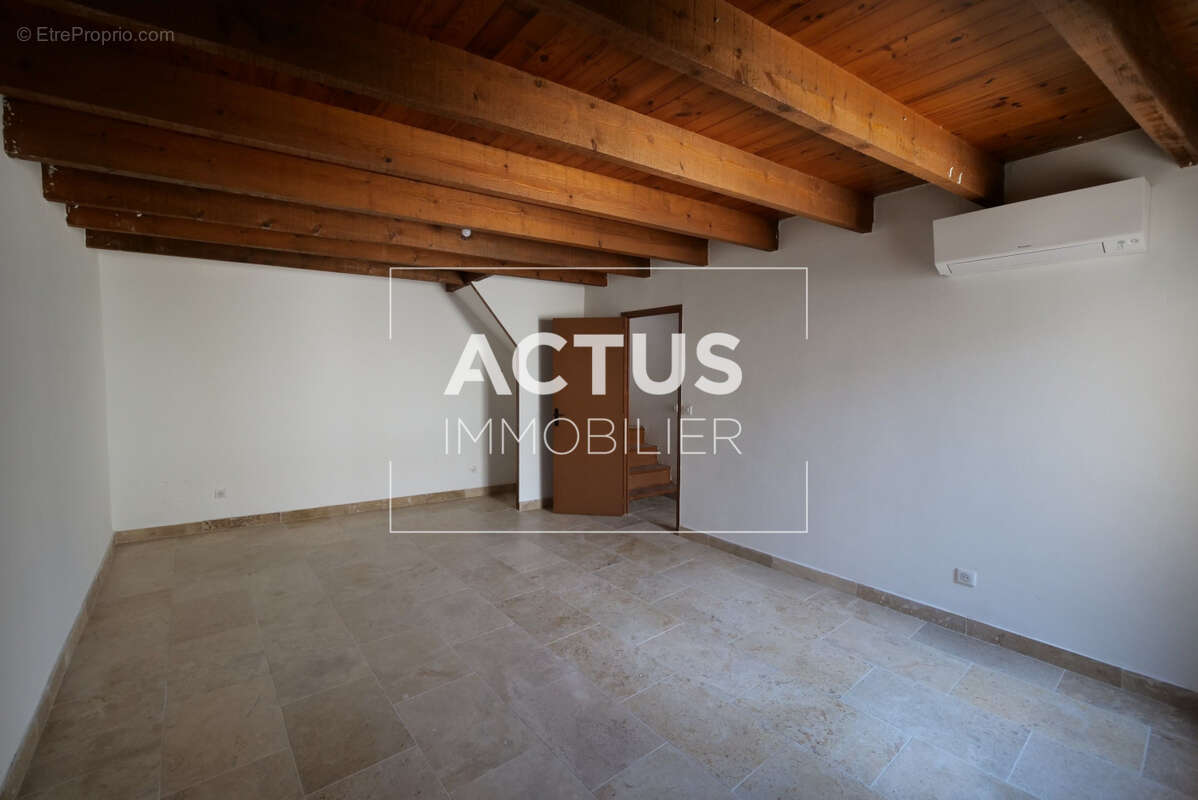 Appartement à TARASCON