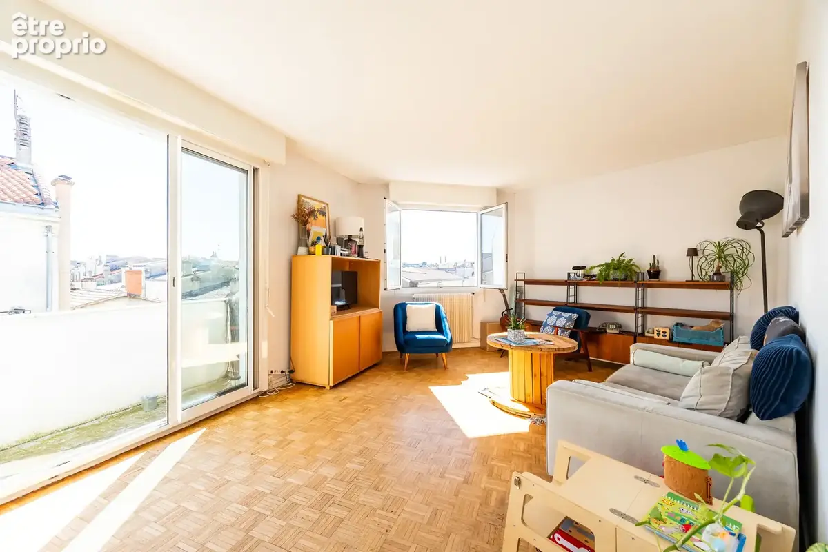 Bordeaux appartement très lumineux, 2 chambres, balcons - photo 5