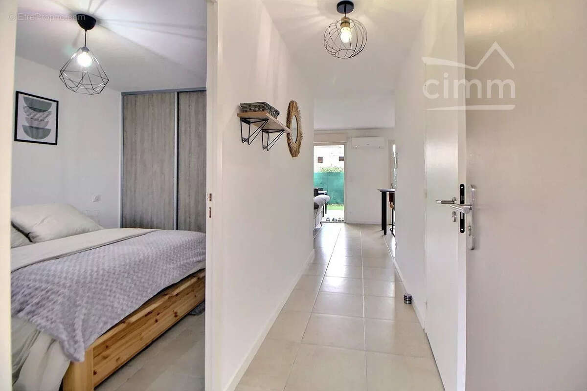 Appartement à LOUPIAN