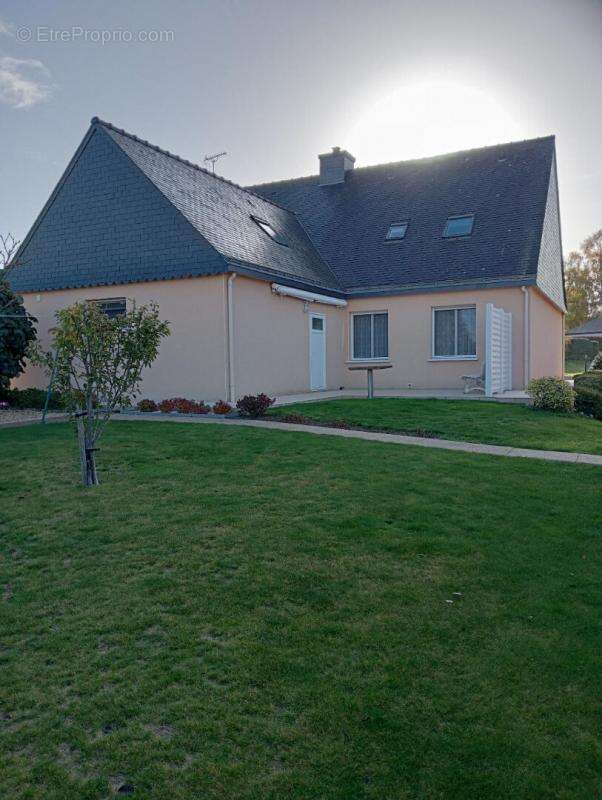 Maison à PLOERMEL
