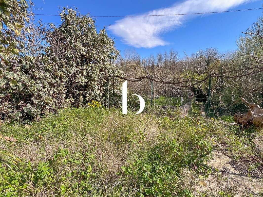 Maison à GOUDARGUES