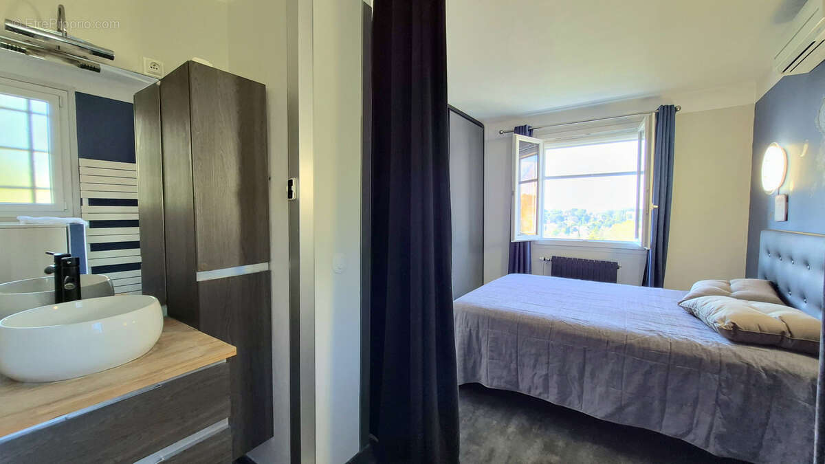 Maison à LES ANGLES