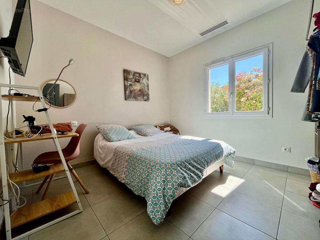 Maison à SAINT-JEAN-DE-VEDAS