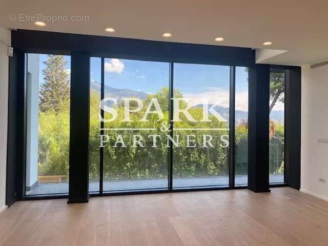 Maison à ROQUEBRUNE-CAP-MARTIN