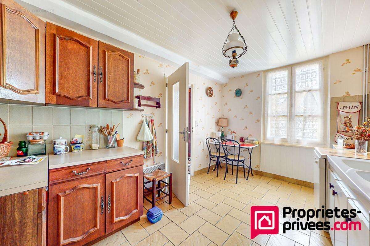 Maison de bourg - 5 pièce(s) 86 m2 - photo 6