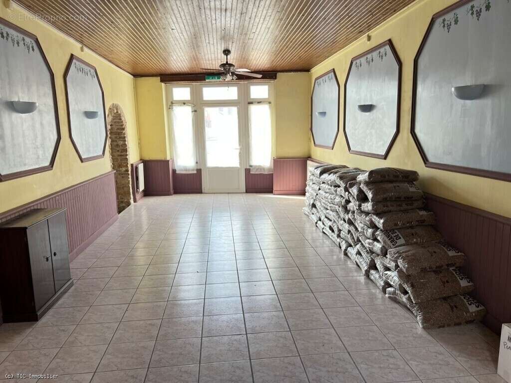 Maison à CELLEFROUIN