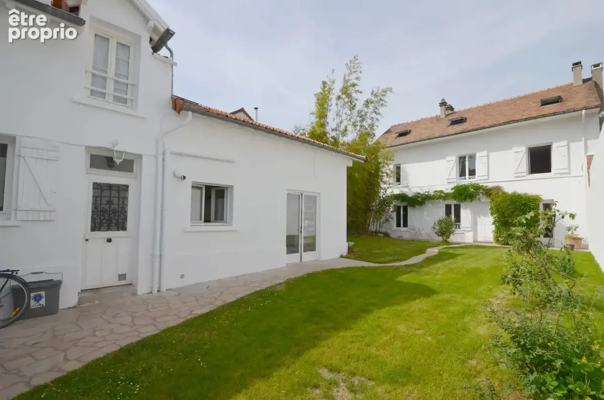 Maison à CROISSY-SUR-SEINE