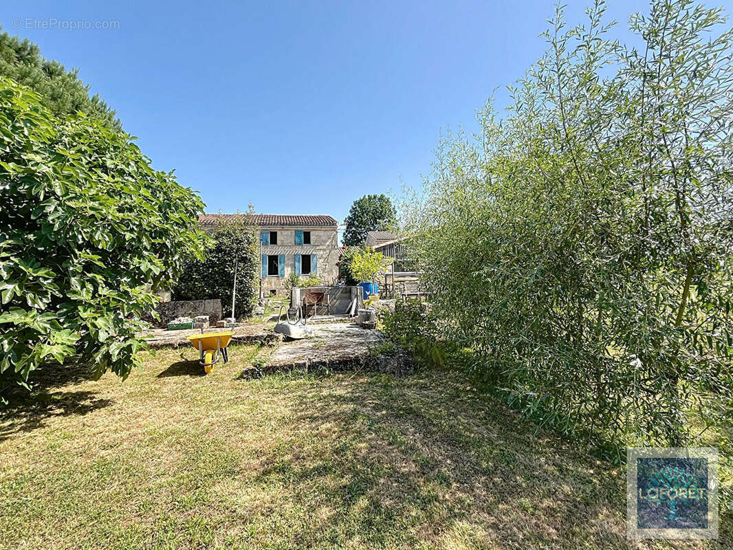 Maison à BLAYE
