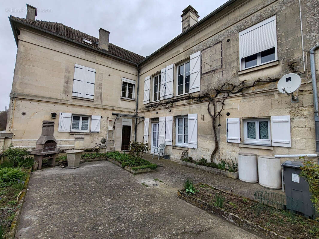 Maison à VILLERS-COTTERETS
