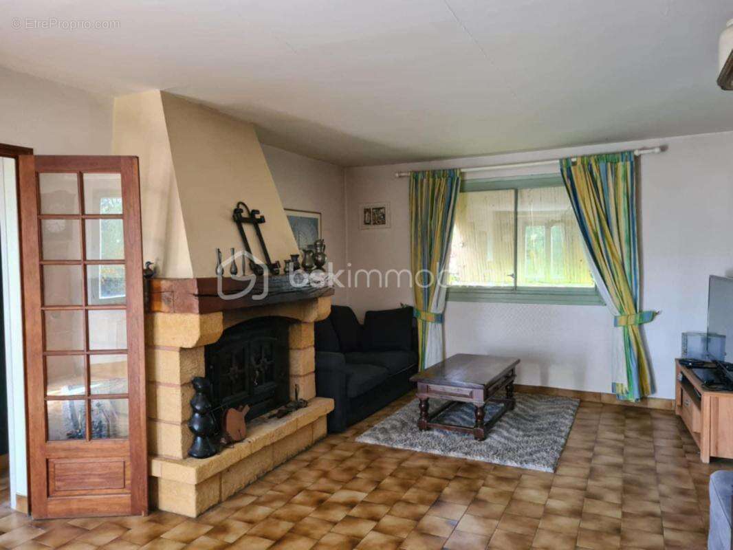 Maison à SIORAC-EN-PERIGORD