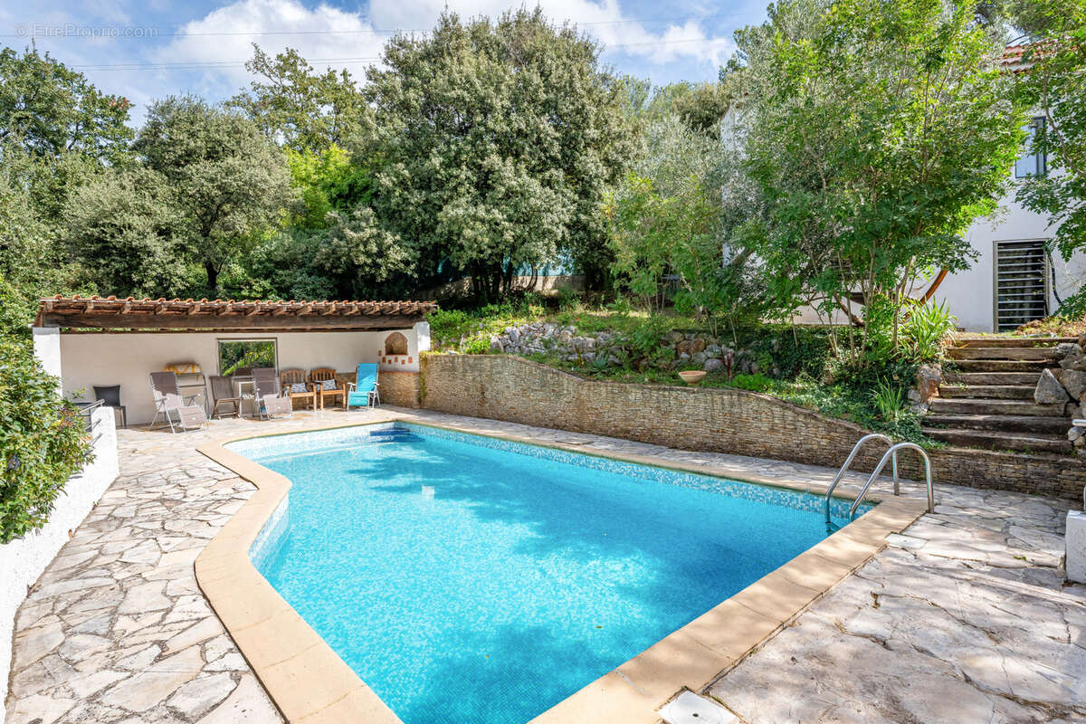 Maison à AUBAGNE
