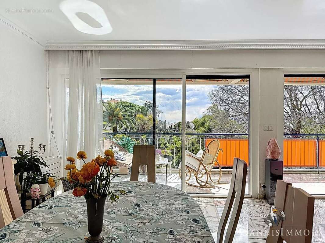 Appartement à CANNES