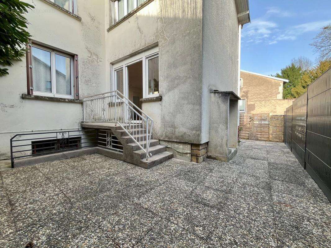 Appartement à HOUDEMONT