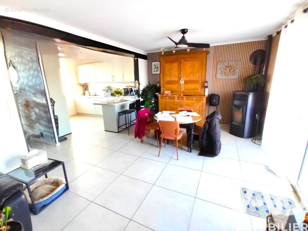 Maison 110 m² à Saint-Leonard  - photo 2