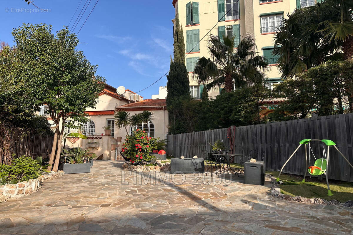 Maison à ANTIBES