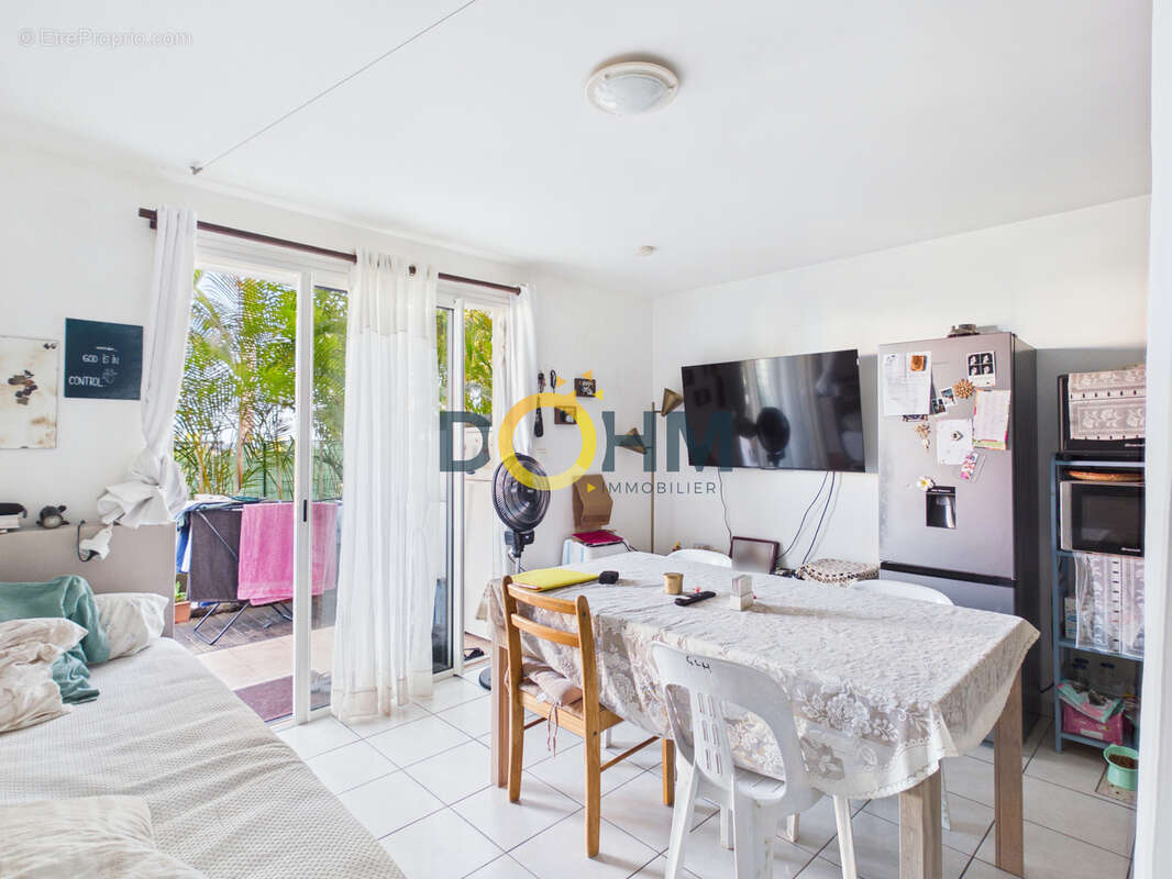 Appartement à LES AVIRONS