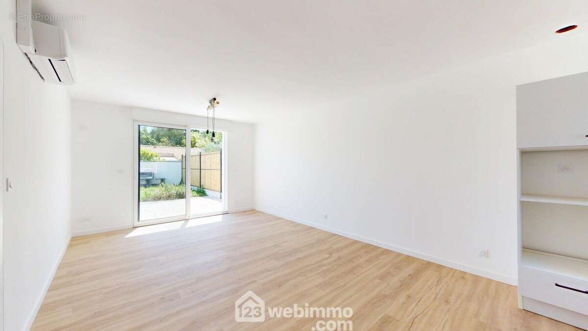 Pièce de vie - Maison à JARD-SUR-MER