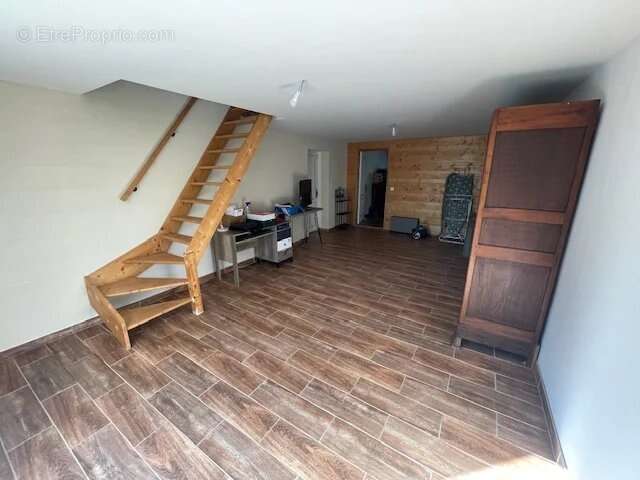 Maison à LUPPE-VIOLLES