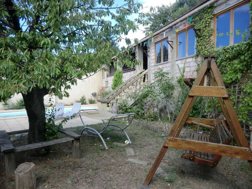 Maison de caractère avec piscine, proche centre ville - photo 16