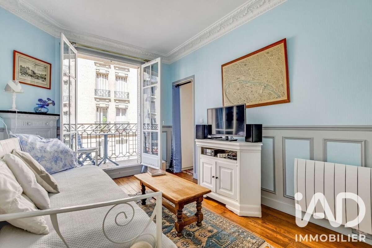 Photo 2 - Appartement à PARIS-15E