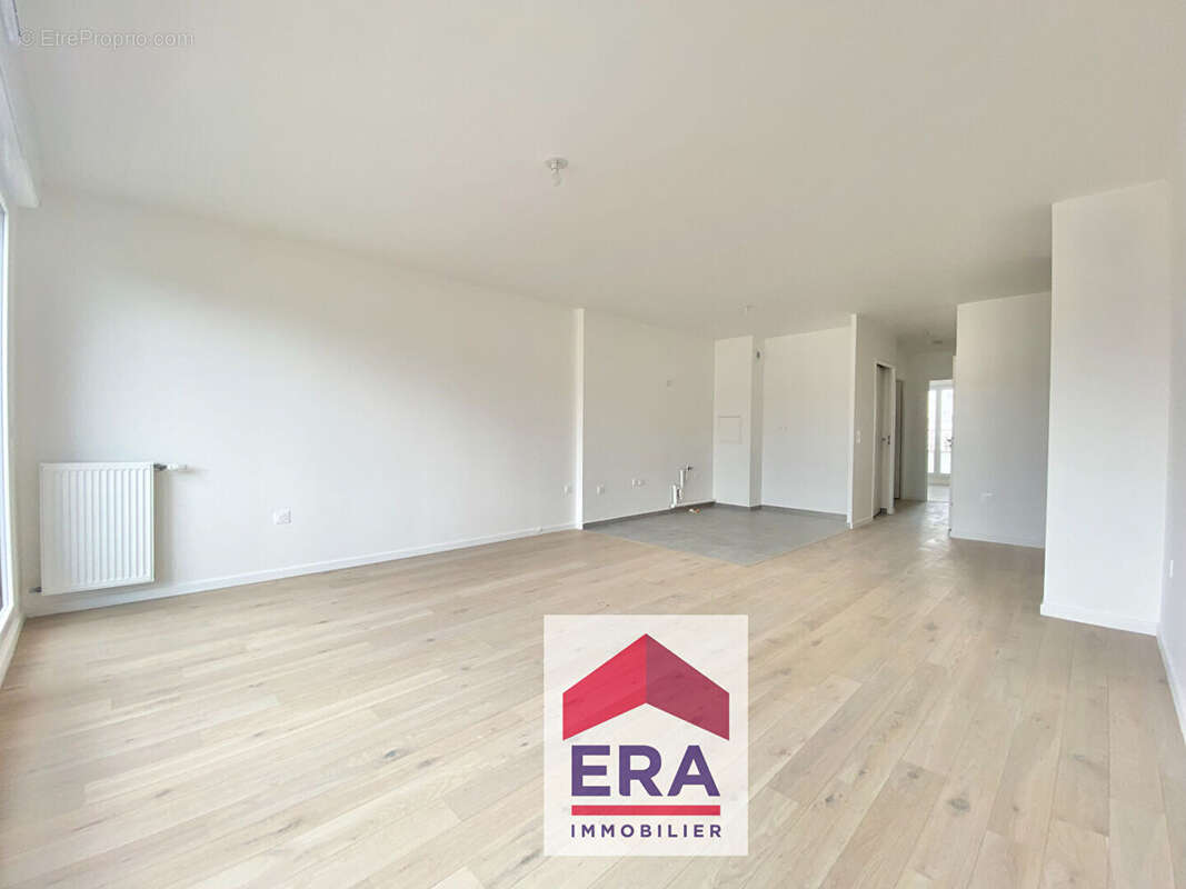 Appartement à SARTROUVILLE