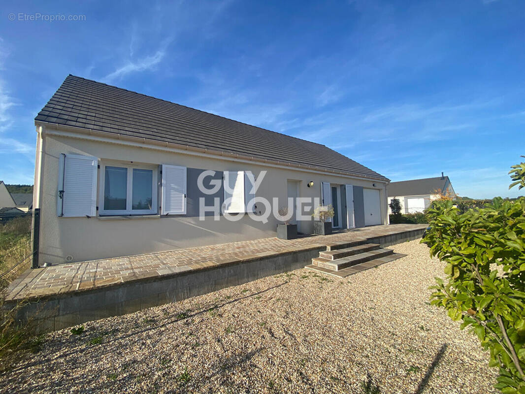 Maison à EZY-SUR-EURE