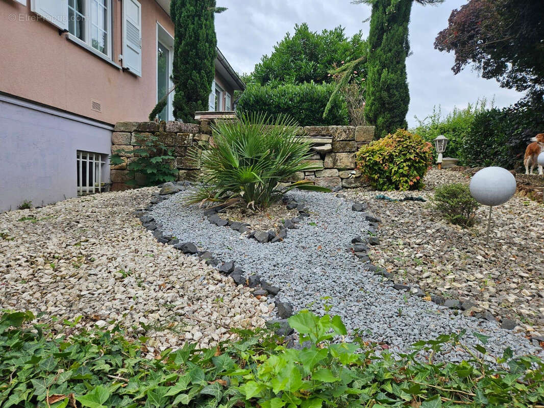 Maison à ROTT