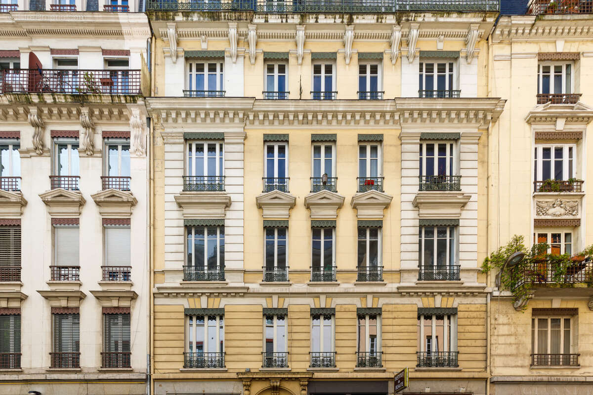 Appartement à LYON-6E