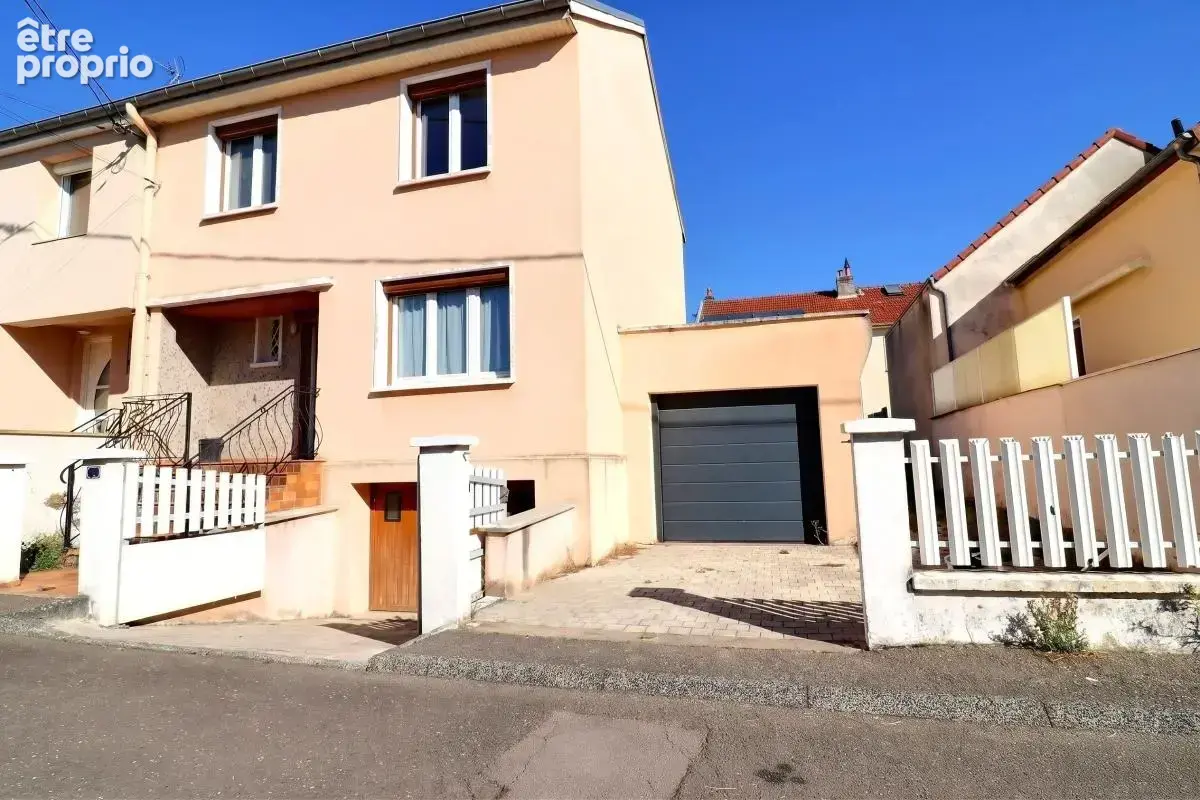 Maison à CHENOVE