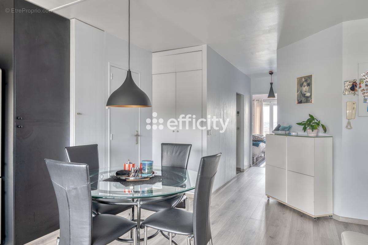 Appartement à NOGENT-SUR-MARNE
