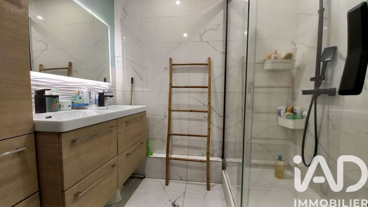 Photo 8 - Appartement à NOISIEL