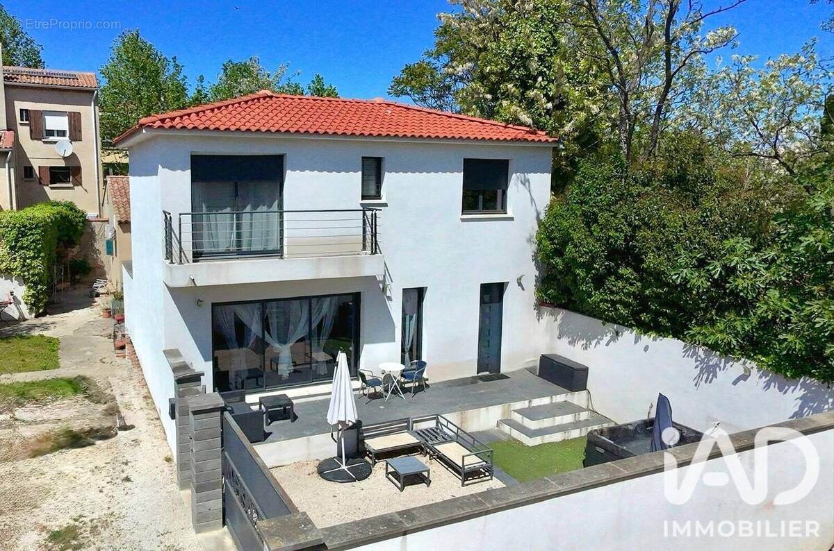 Photo 1 - Maison à PORT-DE-BOUC