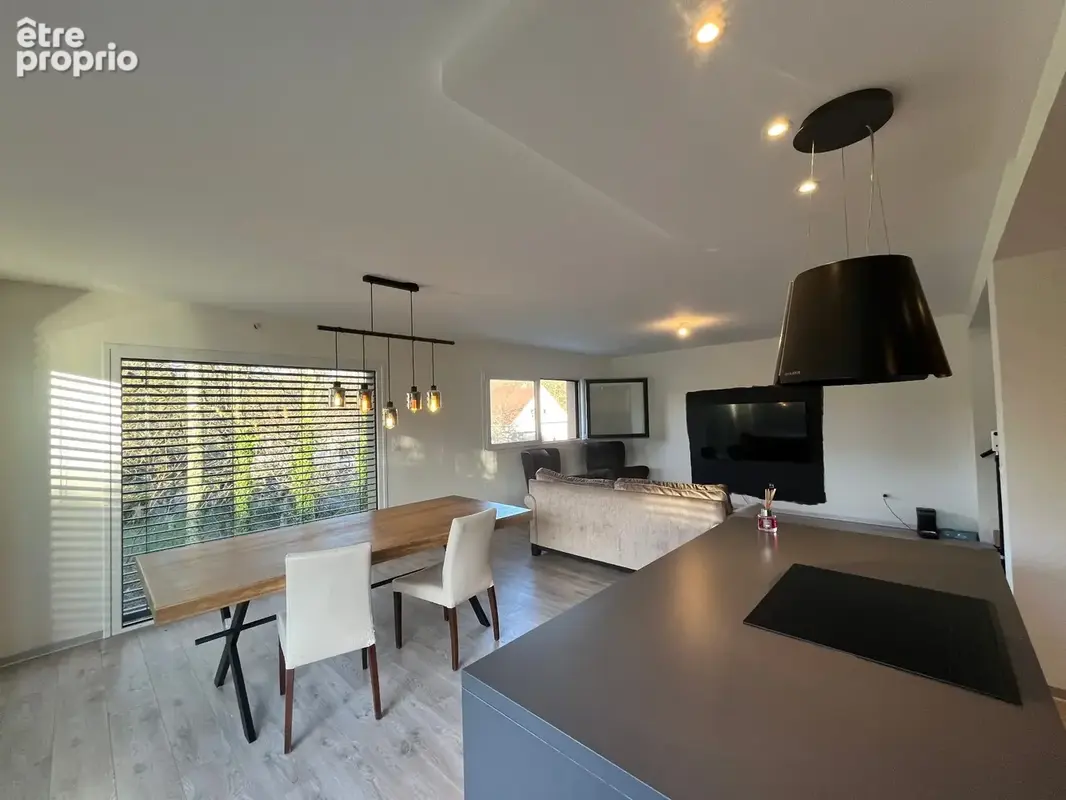 Maison 6 pièces 138 m² à vendre à Franois (25770) - photo 3