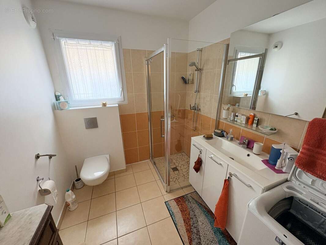 Appartement 99 m² à Romans-Sur-Isere  - photo 7