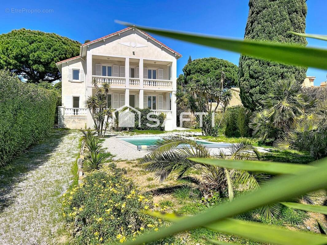 Photo 1 - Maison à SANARY-SUR-MER