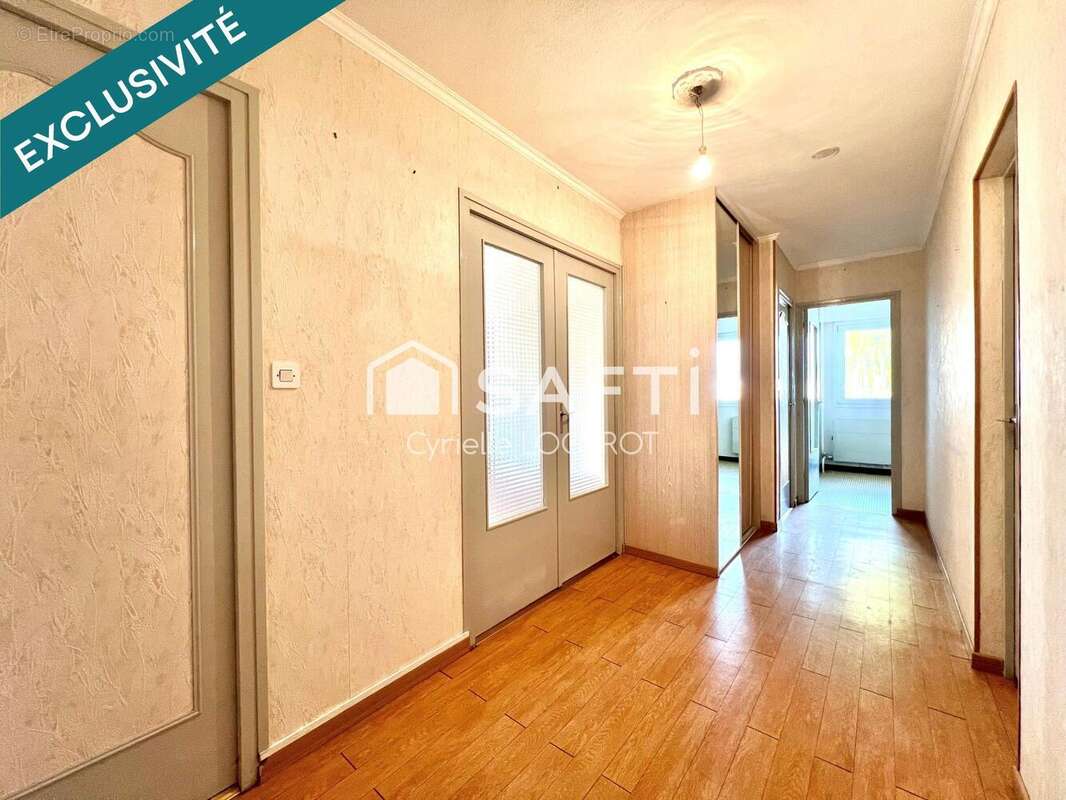 Photo 5 - Appartement à CHAMPIGNEULLES