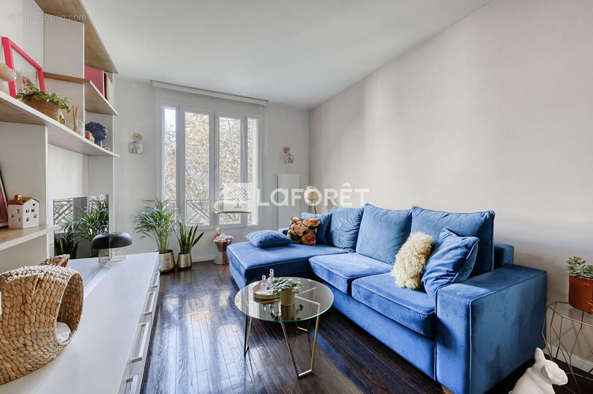 Appartement à SURESNES