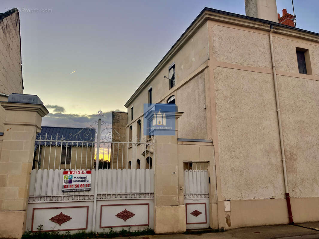 Maison à BREZE
