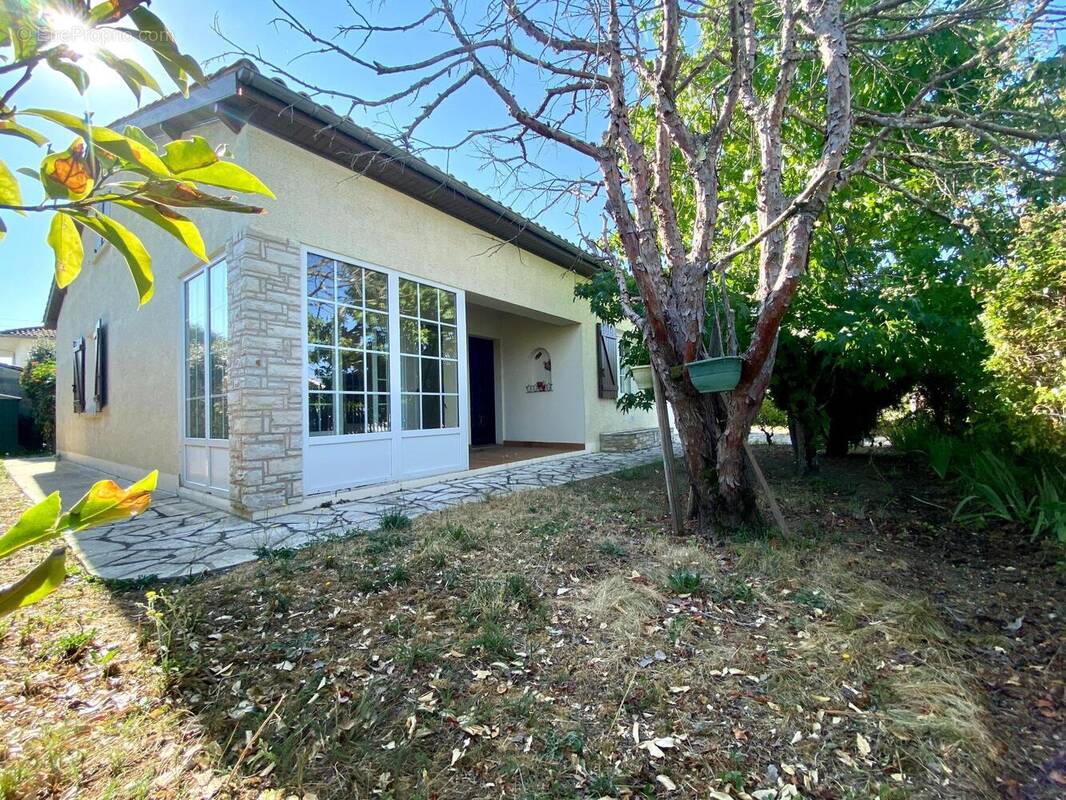 Photo 1 - Maison à BIAS