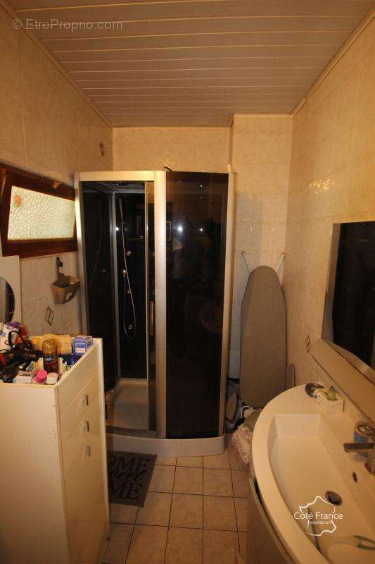 GIVET maison d'habitation 4 chambres avec terrain et garage - photo 10