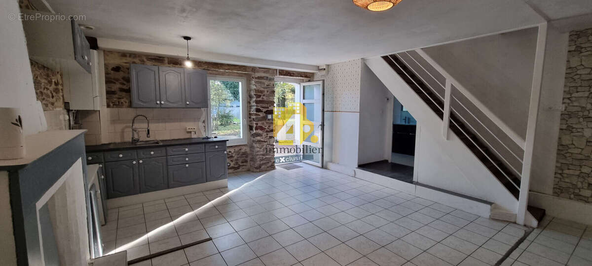 Maison à SAINT-GILDAS-DES-BOIS