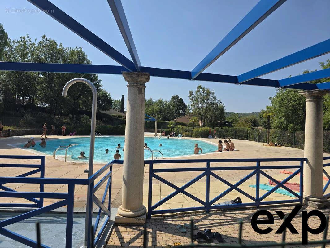 Maison à TOURRETTES