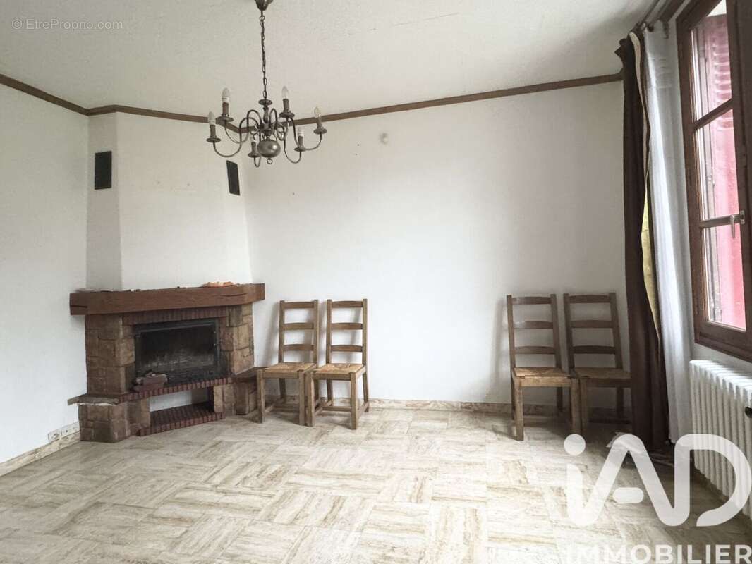 Photo 3 - Maison à COMPIEGNE