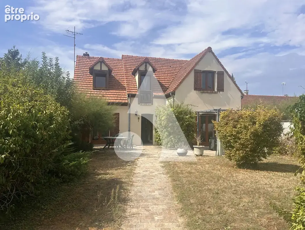 Maison à AUVERS-SAINT-GEORGES