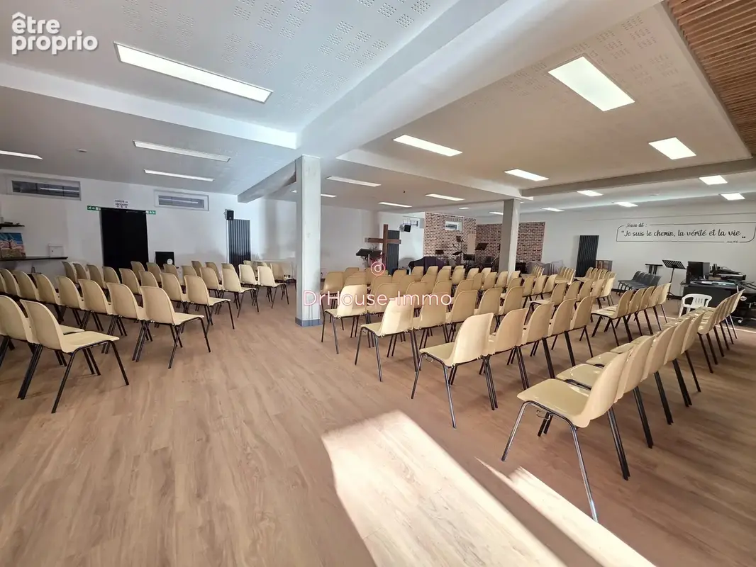 Commerce 600 m² à vendre à Villeneuve-D'ascq (59650) - photo 4
