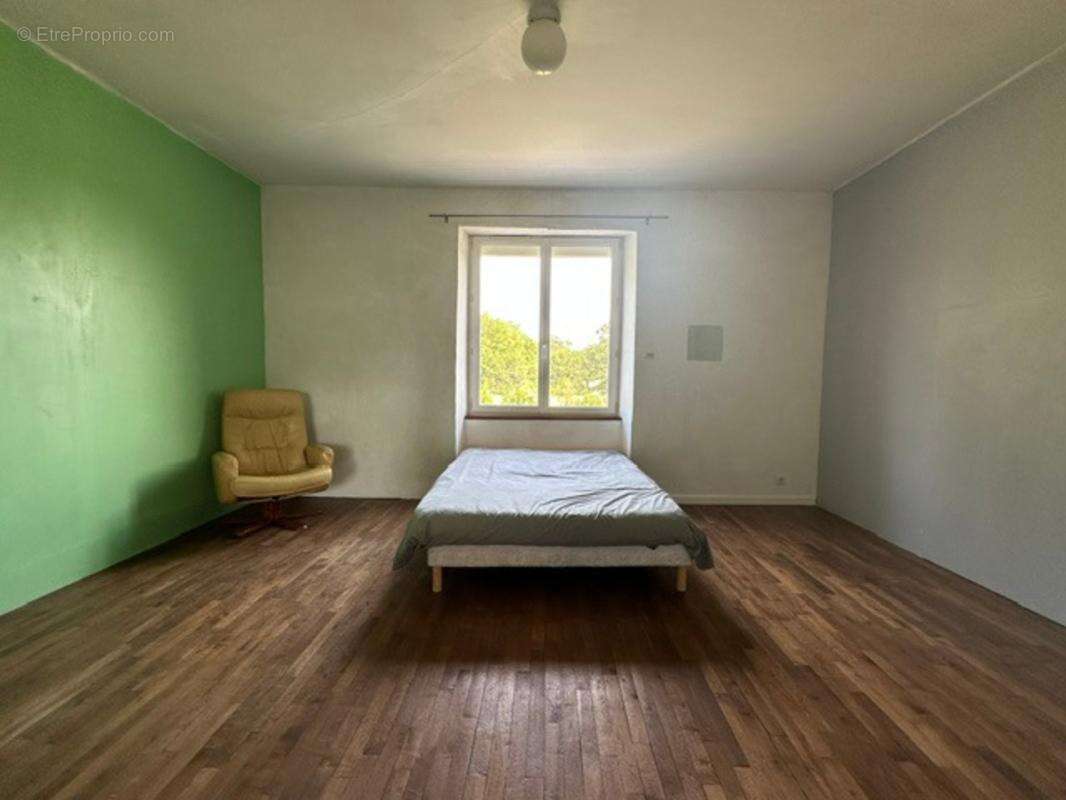 Aubigny-Les Clouzeaux, maison en pierre 212 m² charme champêtre avec env. 5900 m² de parc - photo 8