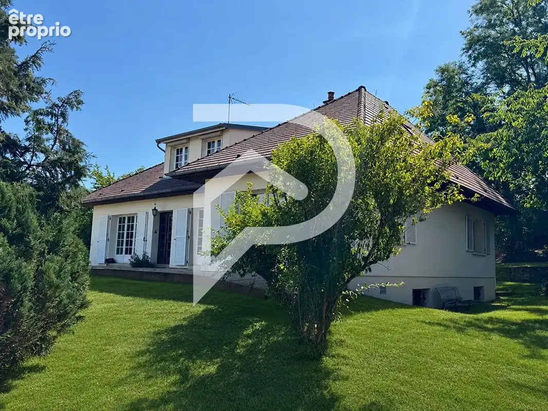 Photo Maison à Humes-Jorquenay au prix de 274 000€
